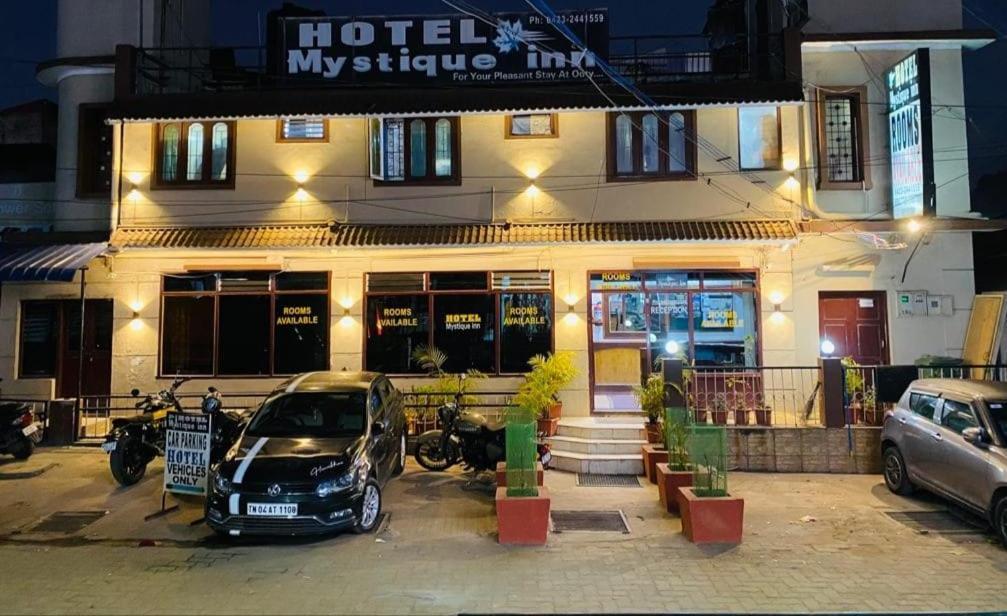 Hotel Mystique Inn Utakamand Zewnętrze zdjęcie