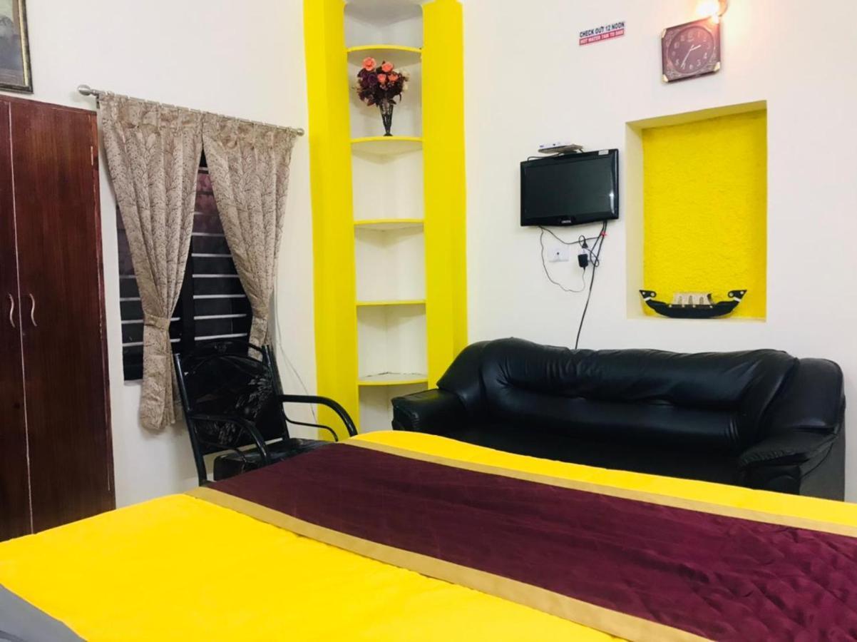 Hotel Mystique Inn Utakamand Zewnętrze zdjęcie