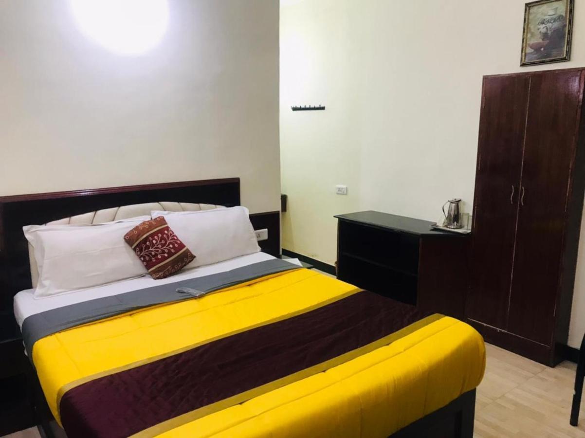 Hotel Mystique Inn Utakamand Zewnętrze zdjęcie